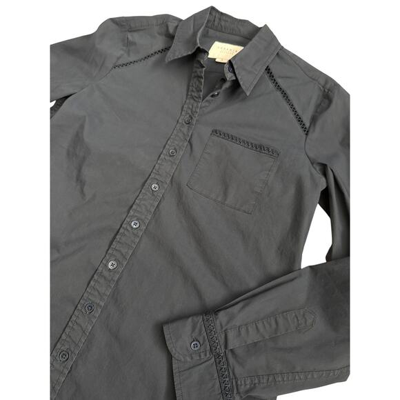 Tuckernuck THE SHIRT Rochelle Behrens The Icon Button Up Shirt Navy Size Small - Picture 9 of 9